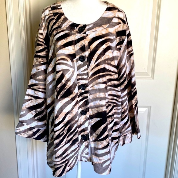 JM Collection Jackets & Blazers - JM Collection 100% Linen Button up Tunic Women’s 24 W Animal print Lagenlook